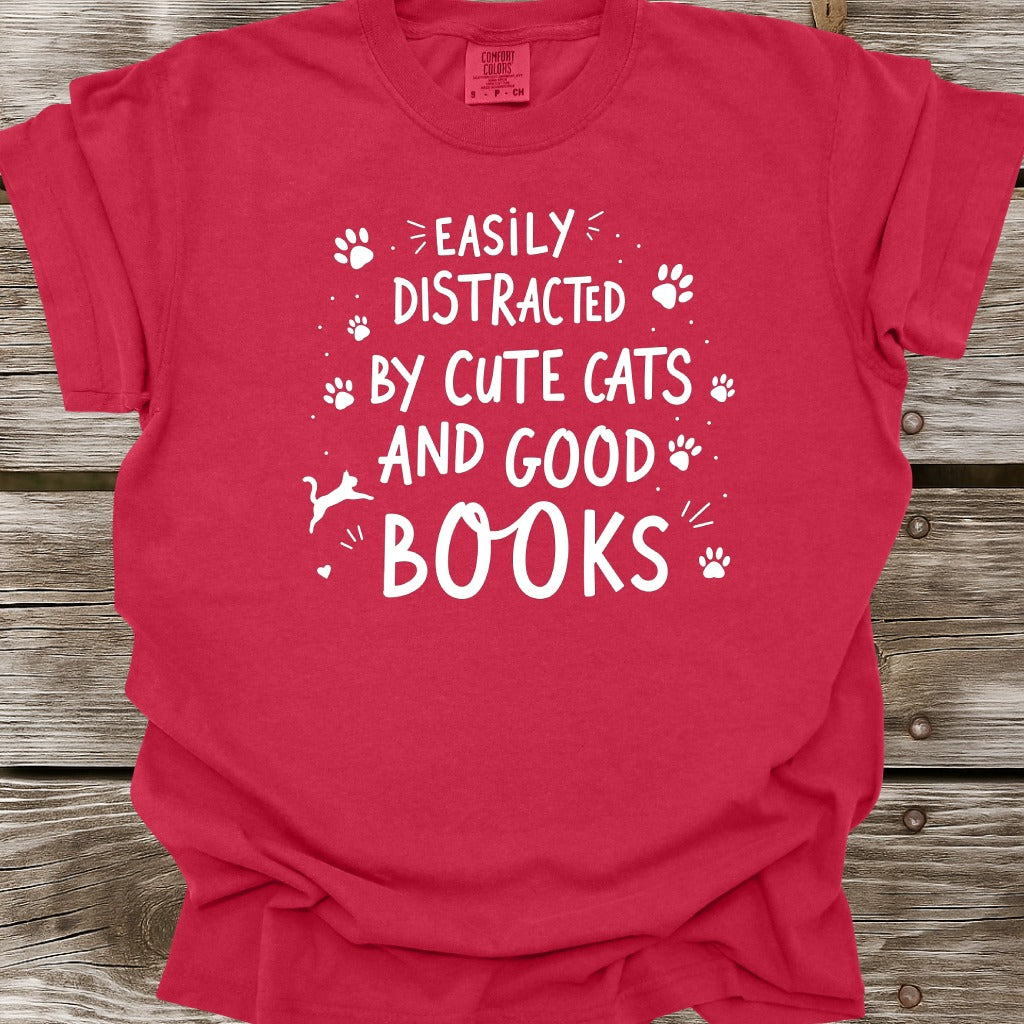 Cute Cats And Good Books T-Shirt