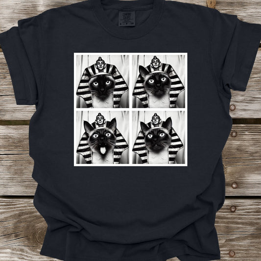 Siamese Cat Photo Shoot T-Shirt