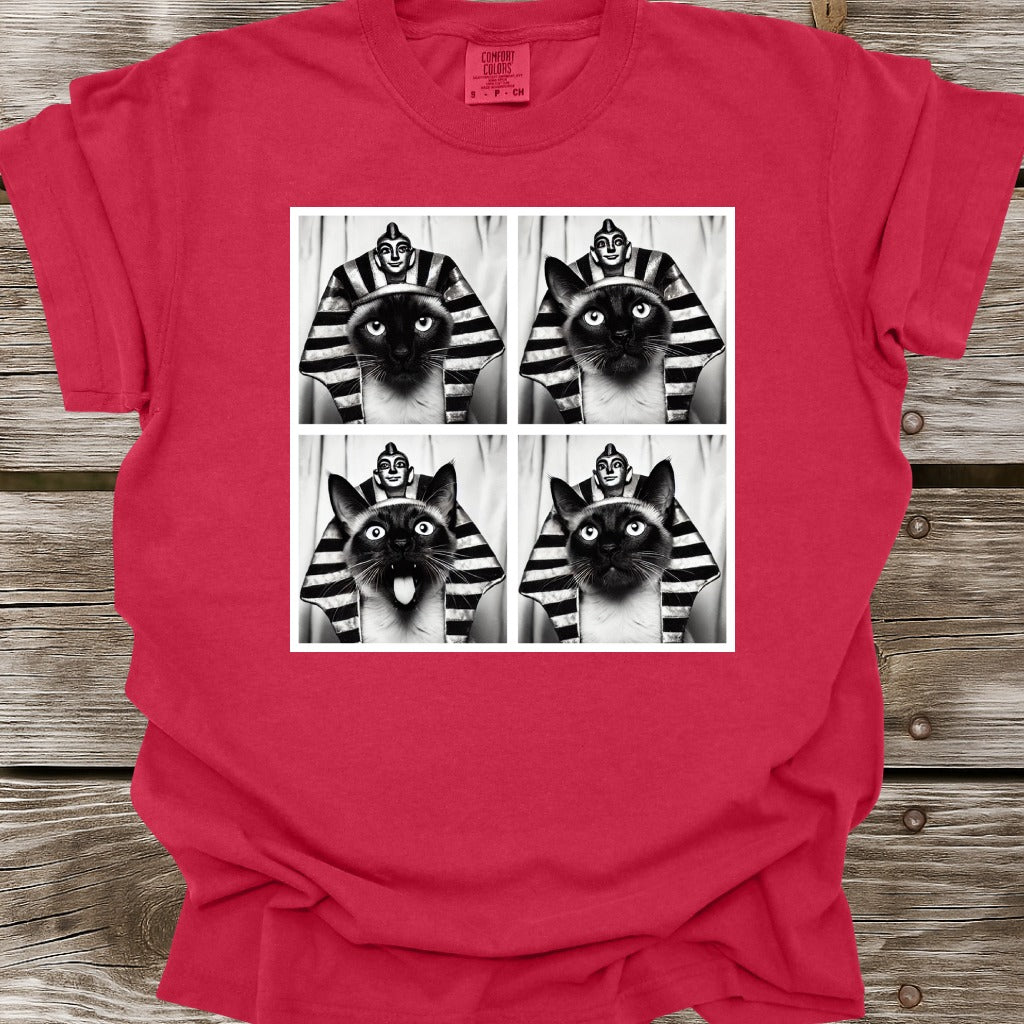 Siamese Cat Photo Shoot T-Shirt