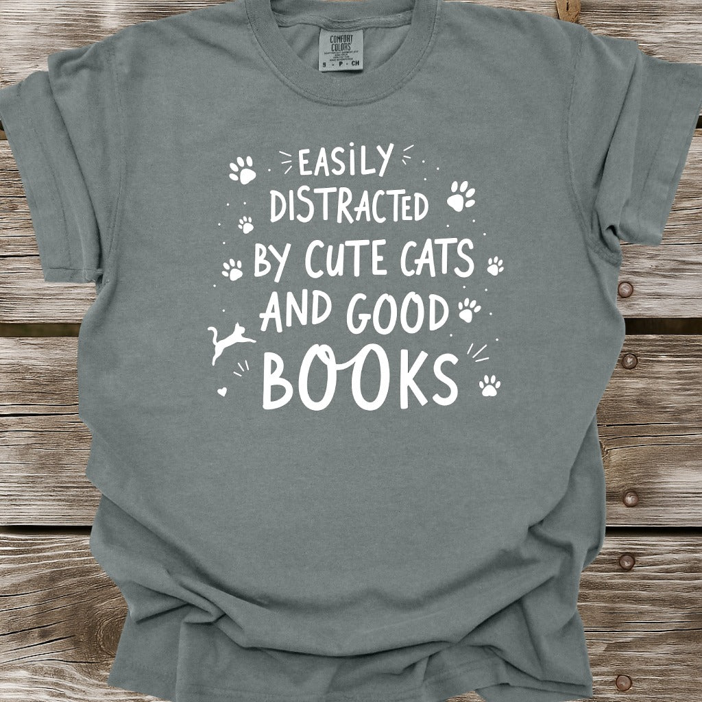 Cute Cats And Good Books T-Shirt