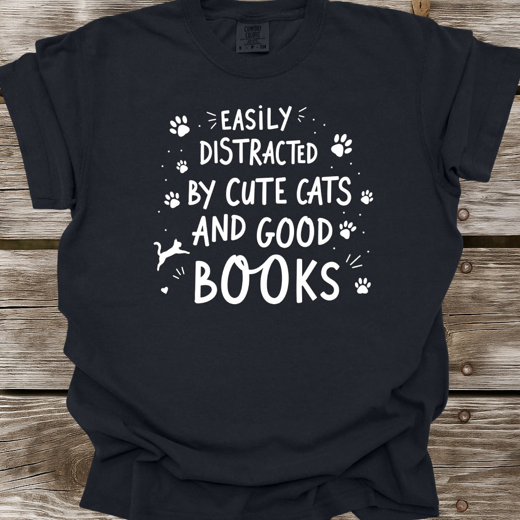 Cute Cats And Good Books T-Shirt