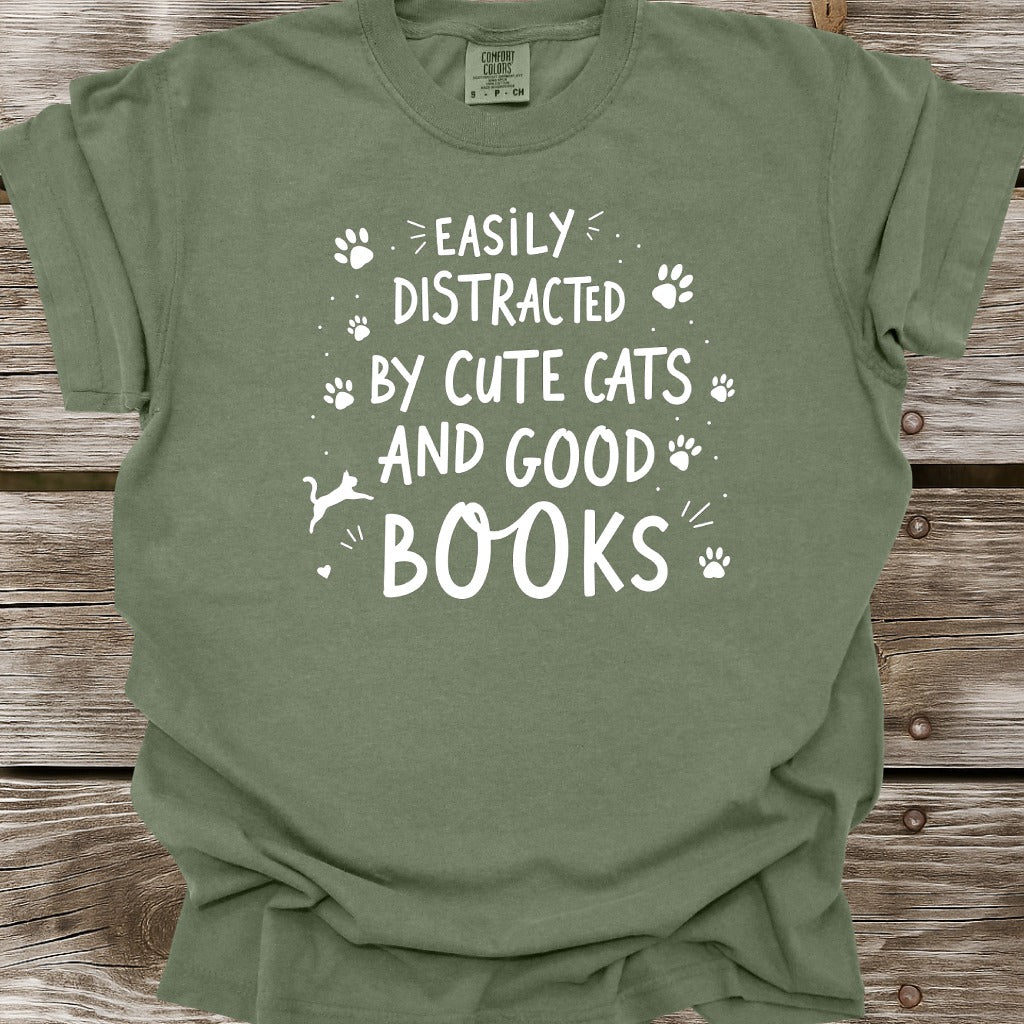 Cute Cats And Good Books T-Shirt