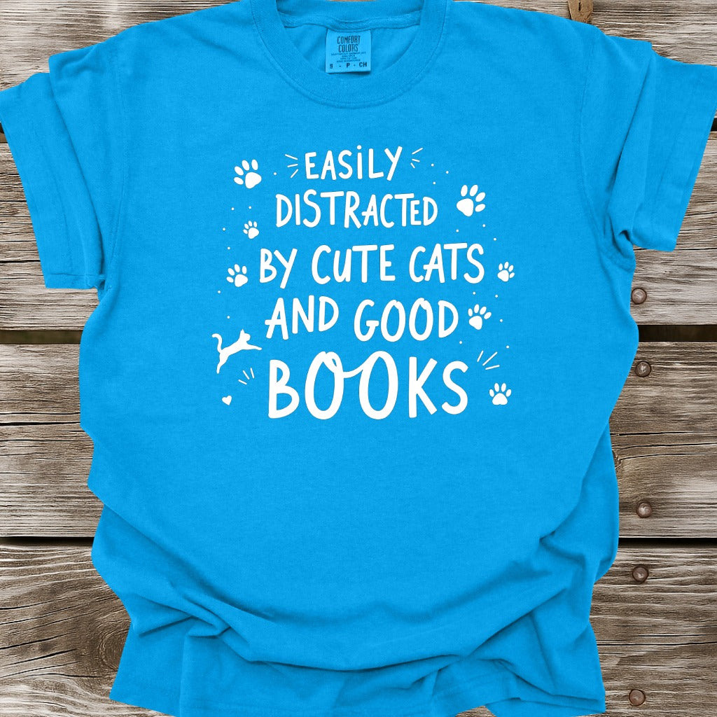 Cute Cats And Good Books T-Shirt