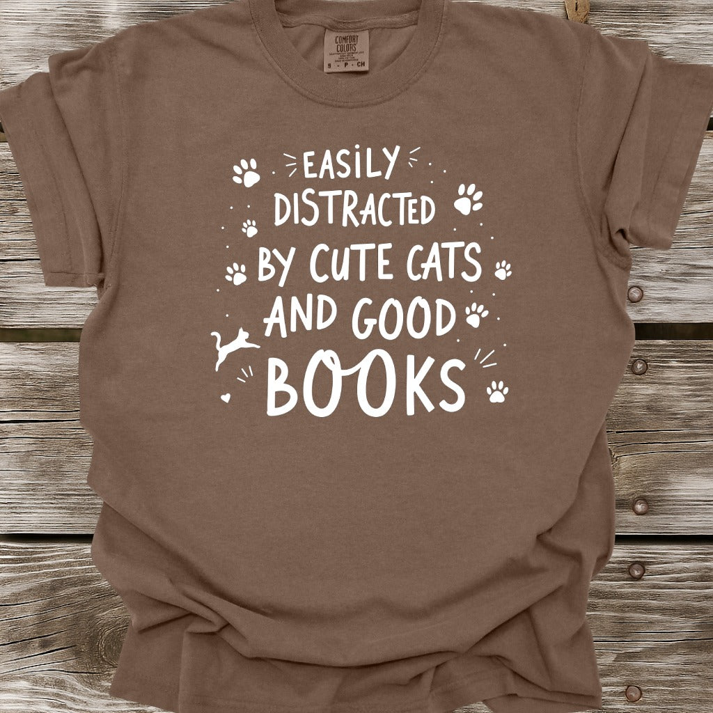 Cute Cats And Good Books T-Shirt