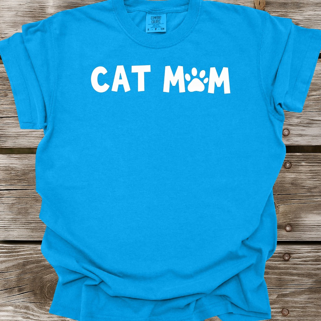 Cat Mom T-Shirt