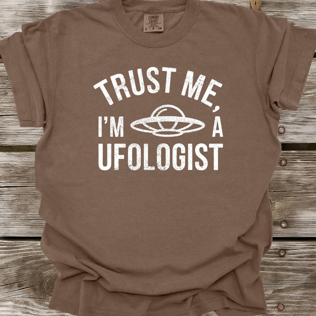Ufologist T-Shirt
