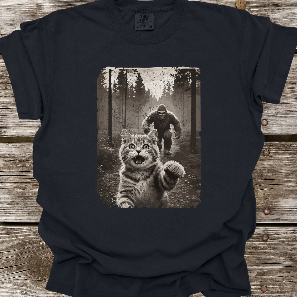 Kitty Bigfoot Selfie T-Shirt