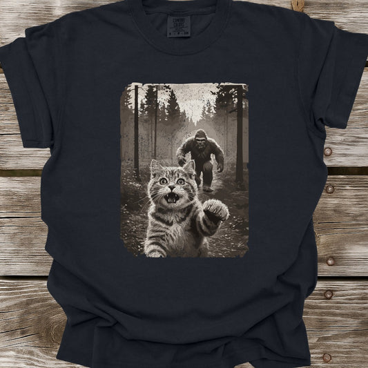 Kitty Bigfoot Selfie T-Shirt