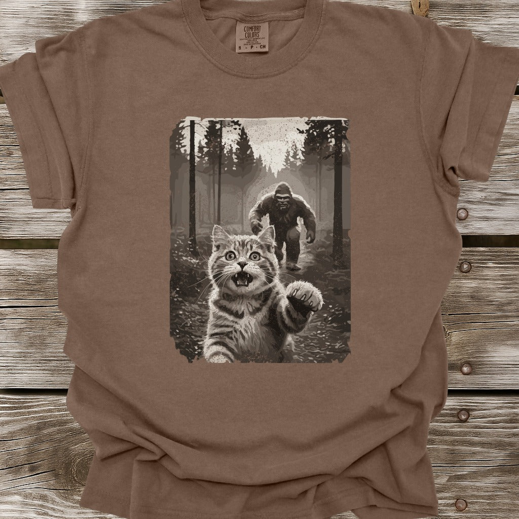 Kitty Bigfoot Selfie T-Shirt