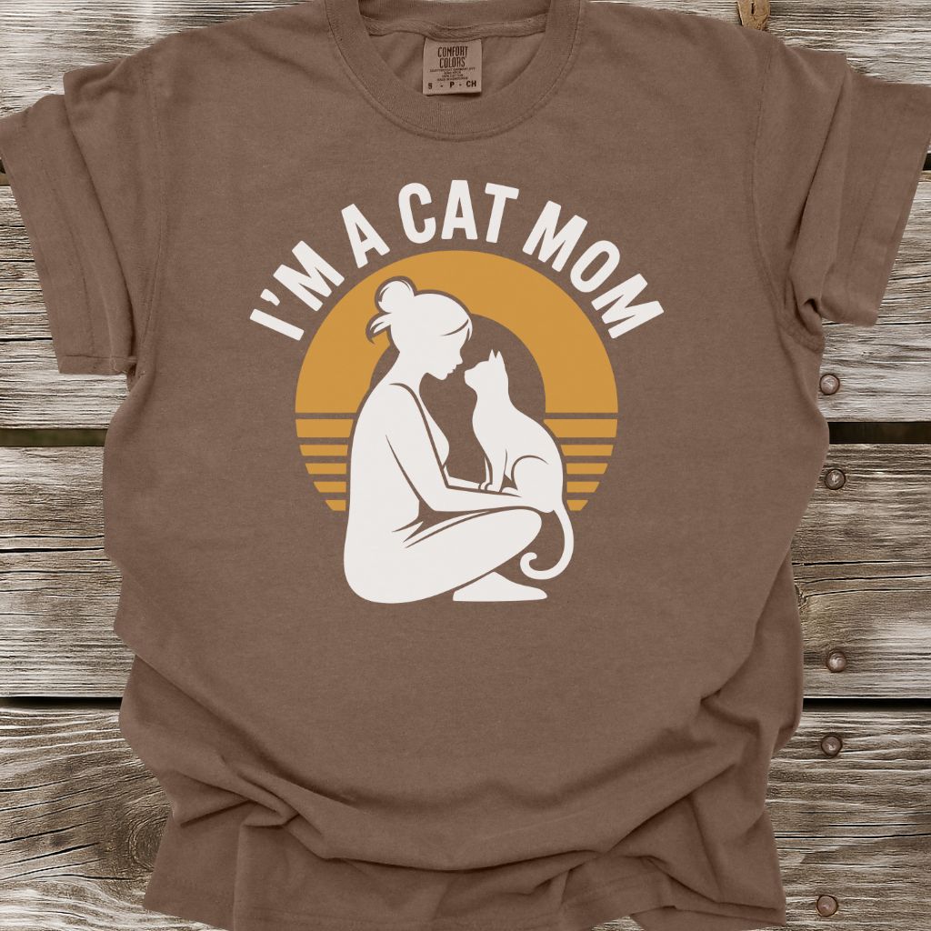 Cat Mom T-Shirt