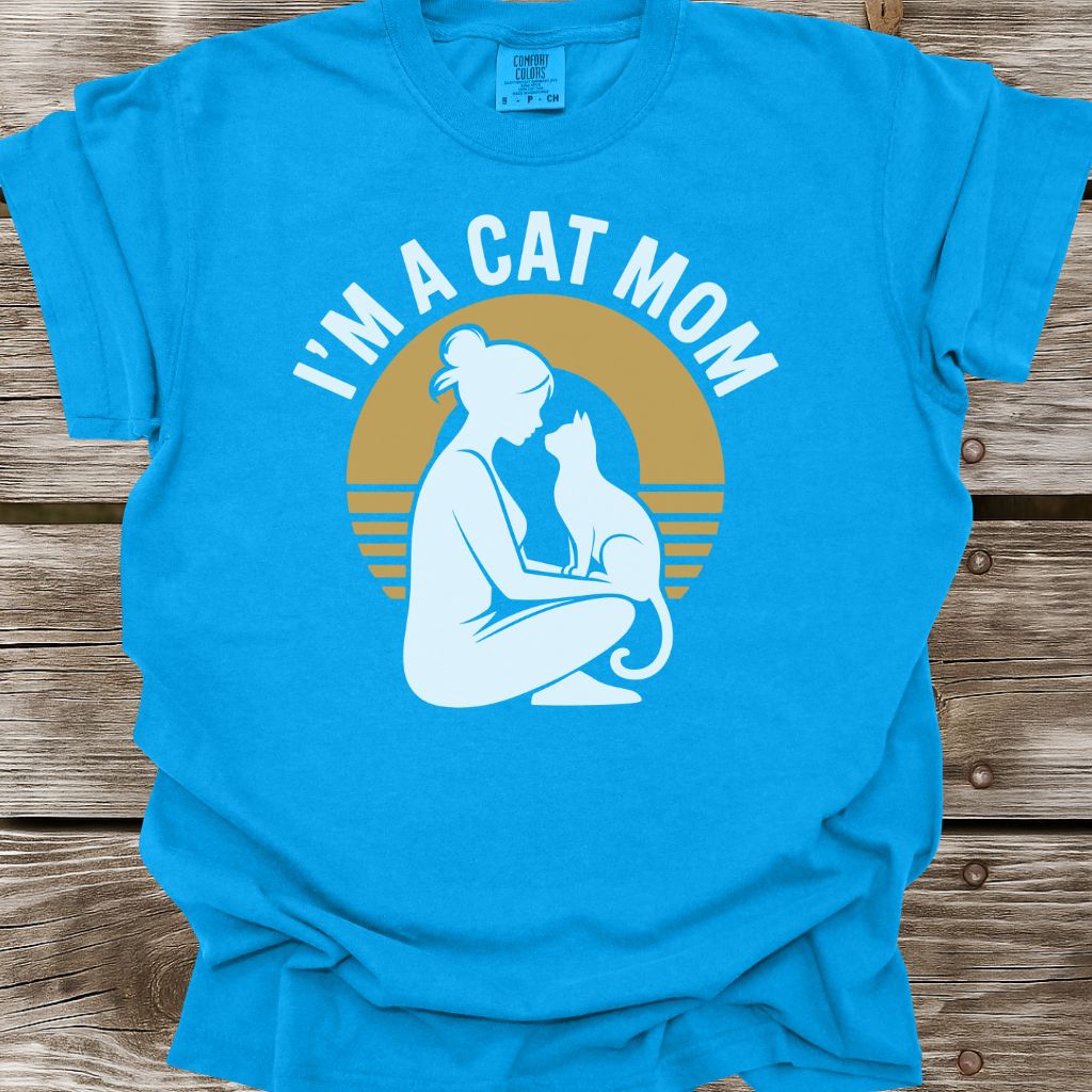 Cat Mom T-Shirt