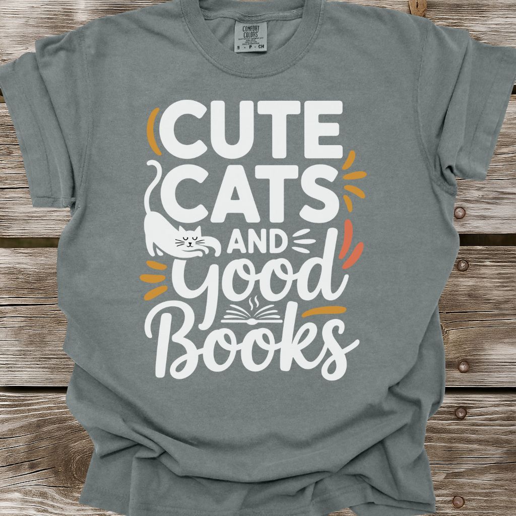 Cute Cats And Good Books T-Shirt